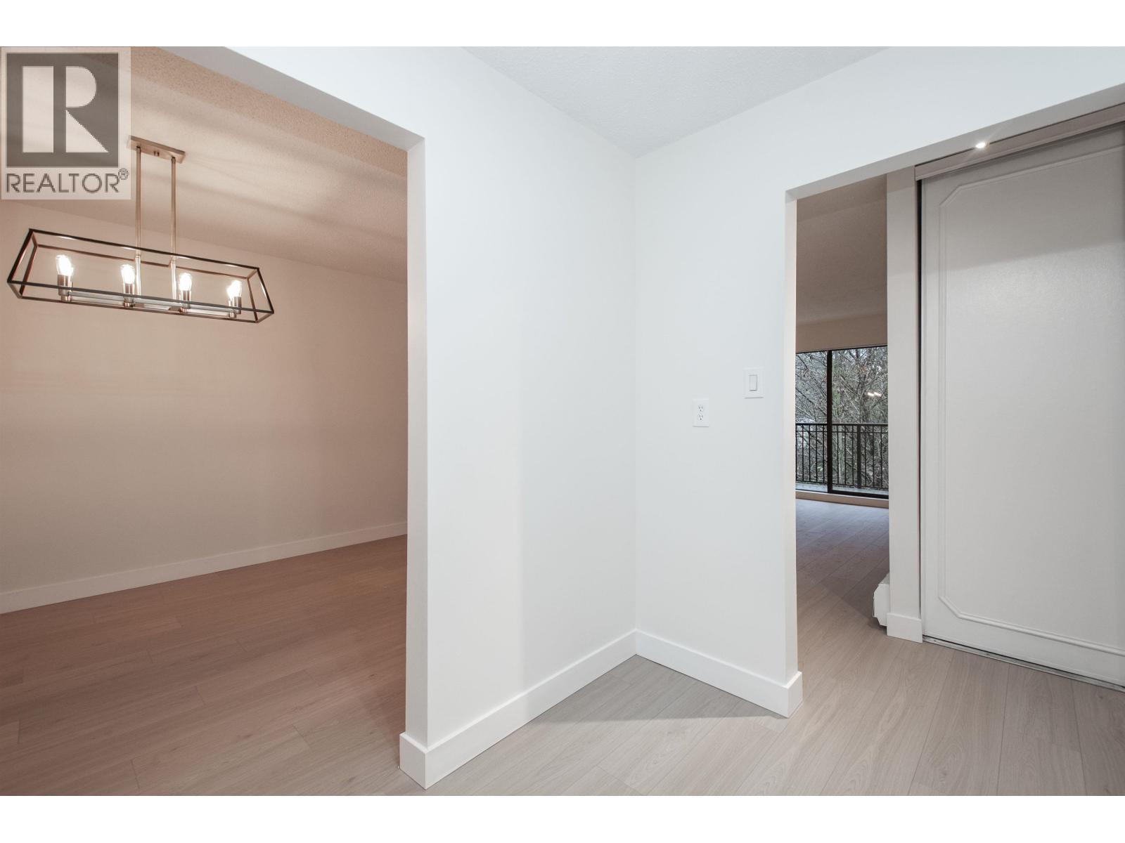 307 1385 DRAYCOTT ROAD, North Vancouver