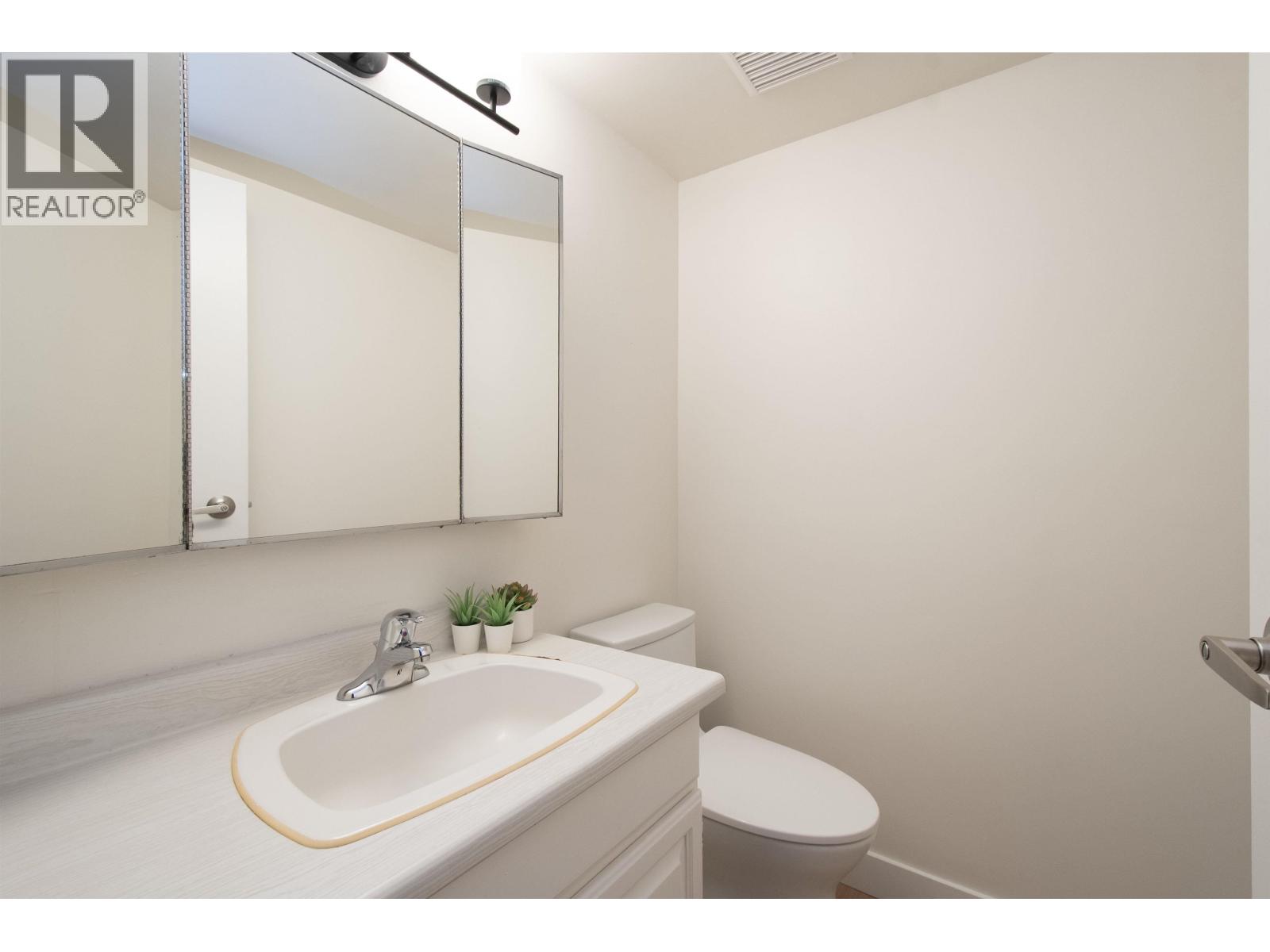 307 1385 DRAYCOTT ROAD, North Vancouver