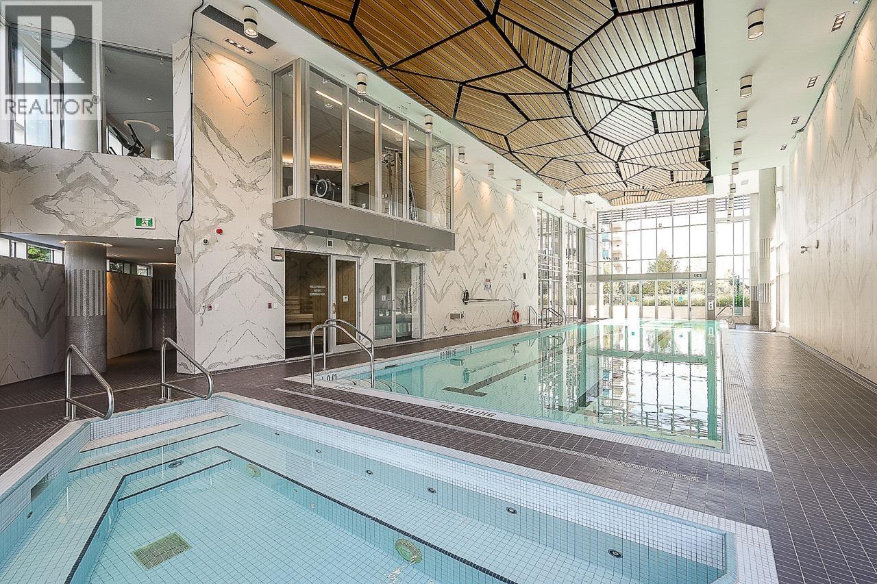 2106 1550 FERN STREET, North Vancouver