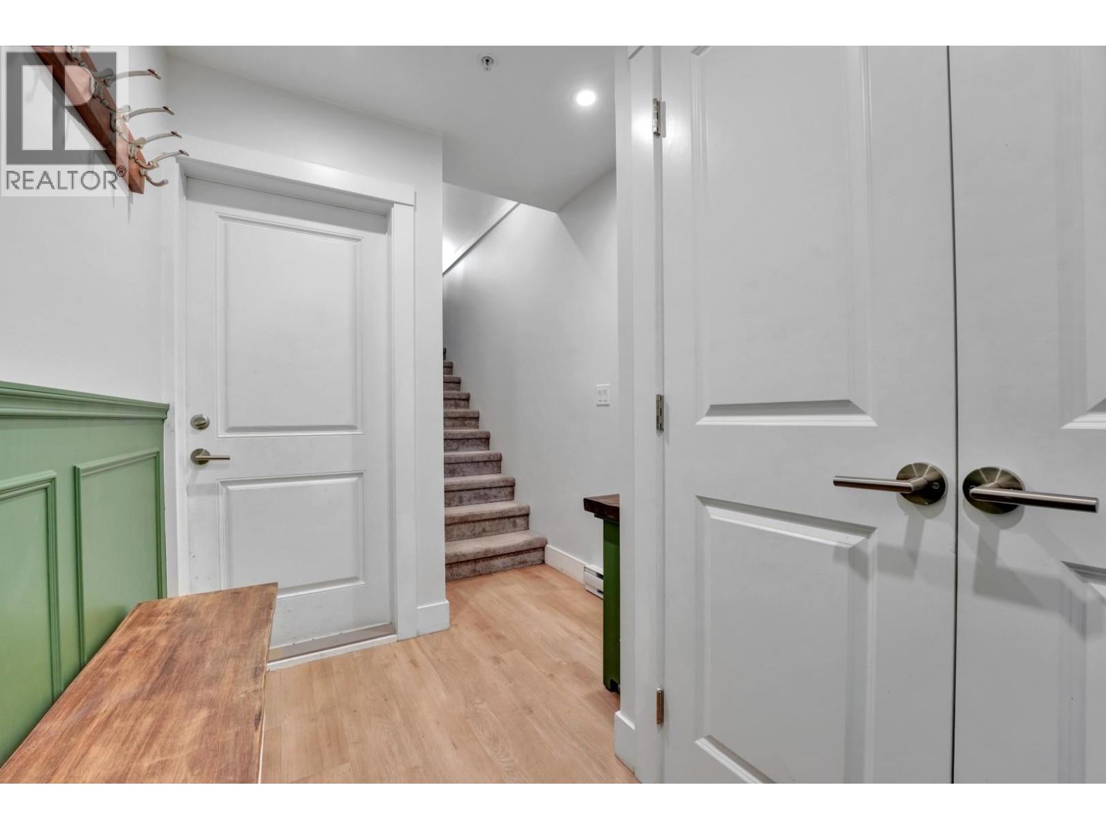 3 2338 KELLY AVENUE, Port Coquitlam