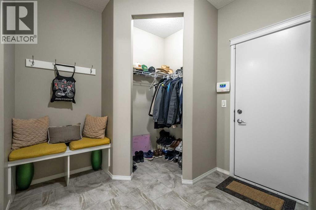 Single Family House for Sale in  Nolancliff Place NW Nolan Hill Calgary 