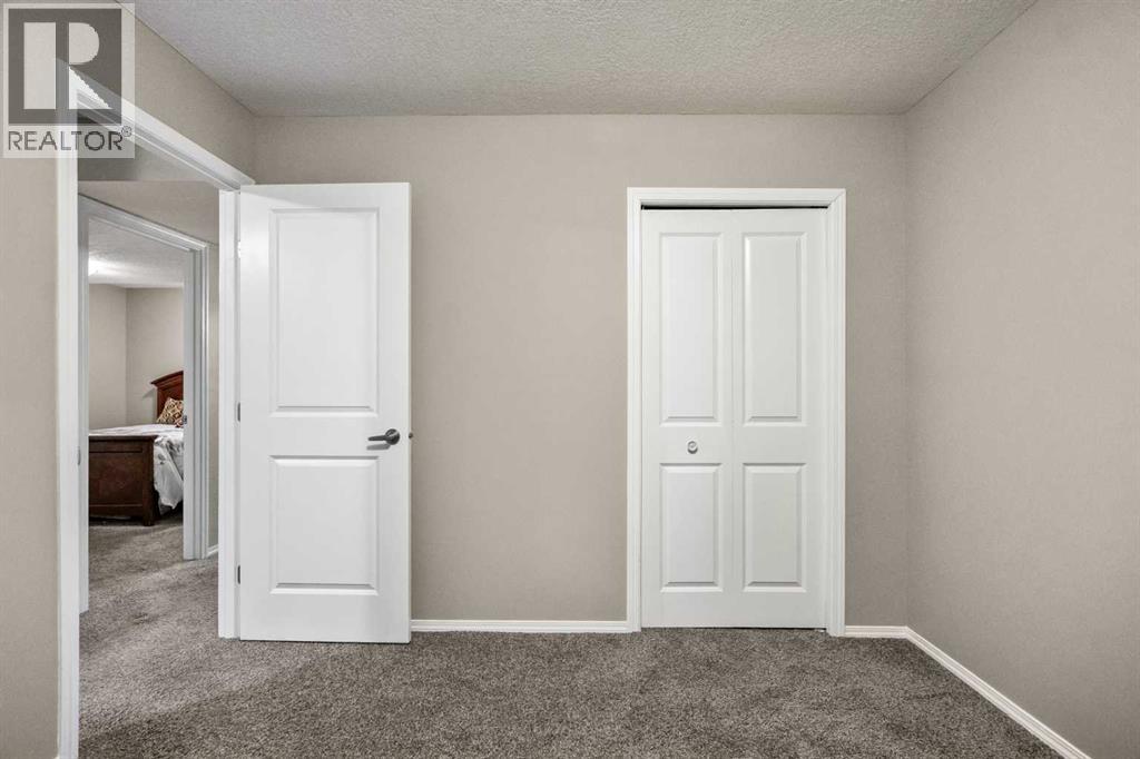 Single Family House for Sale in  Nolancliff Place NW Nolan Hill Calgary 