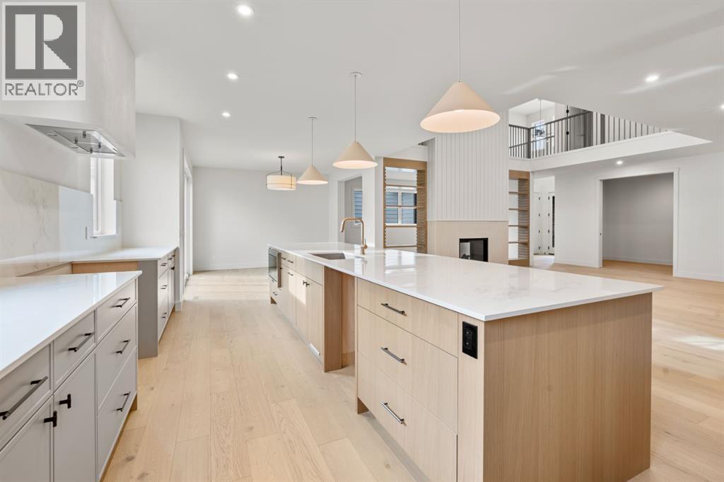 Single Family House for Sale in  Greenwich Row NW Greenwood/Greenbriar Calgary 