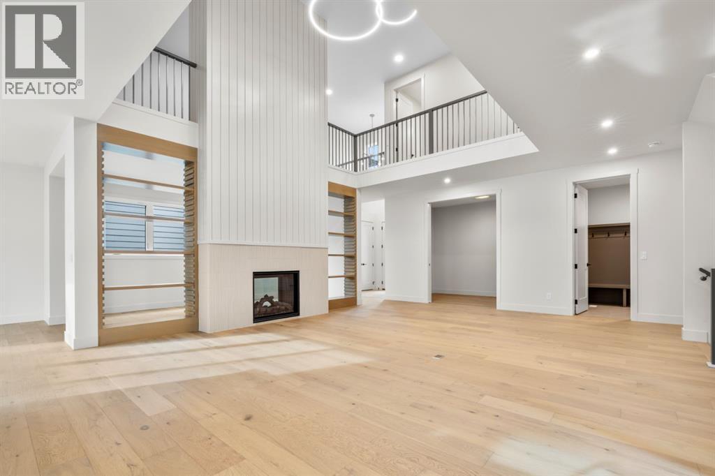 Single Family House for Sale in  Greenwich Row NW Greenwood/Greenbriar Calgary 