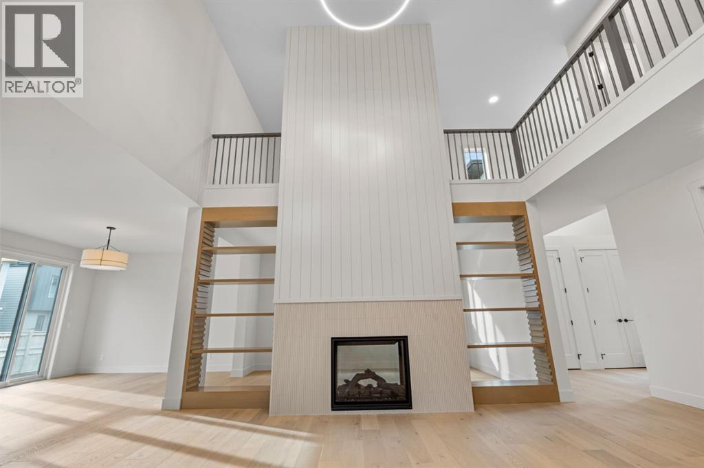 30 Greenwich Row NW, Calgary, Alberta