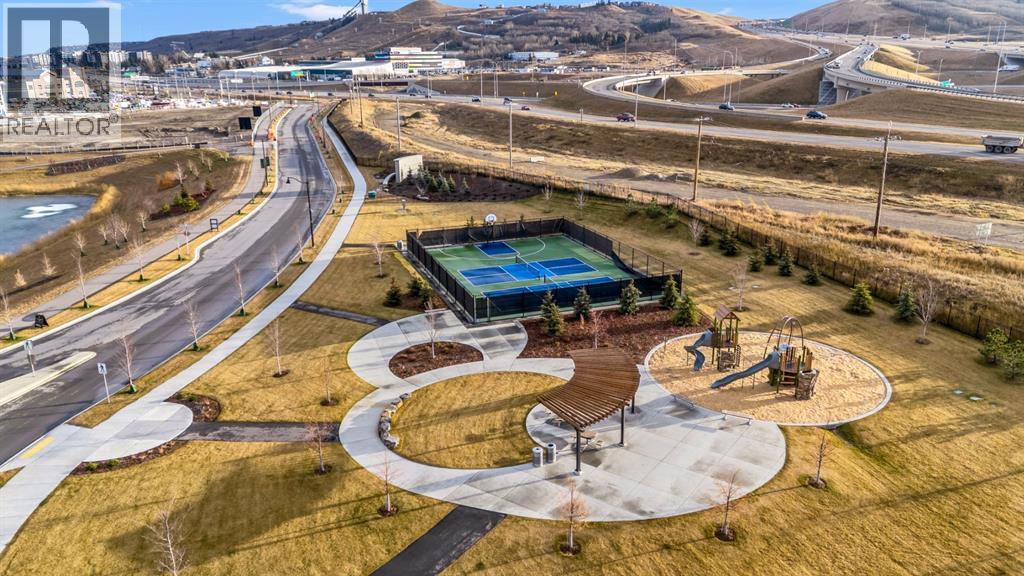 Single Family House for Sale in  Greenwich Row NW Greenwood/Greenbriar Calgary 