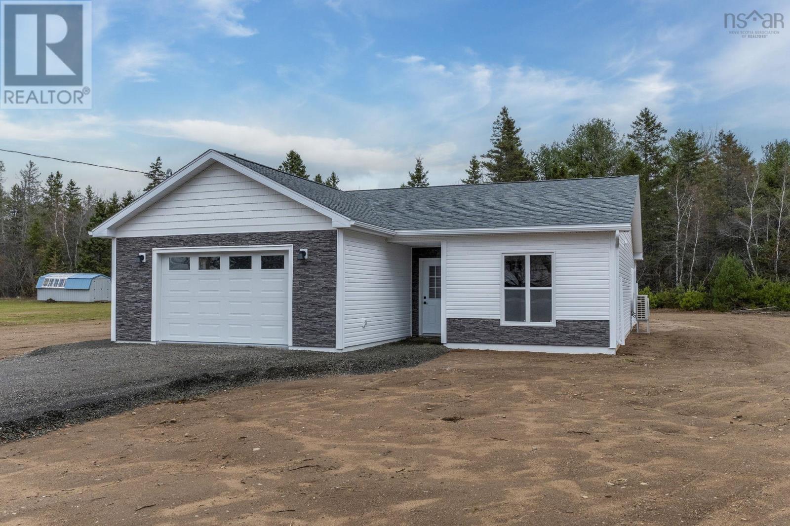 Property 2 of 41 of 71 Vendora Drive