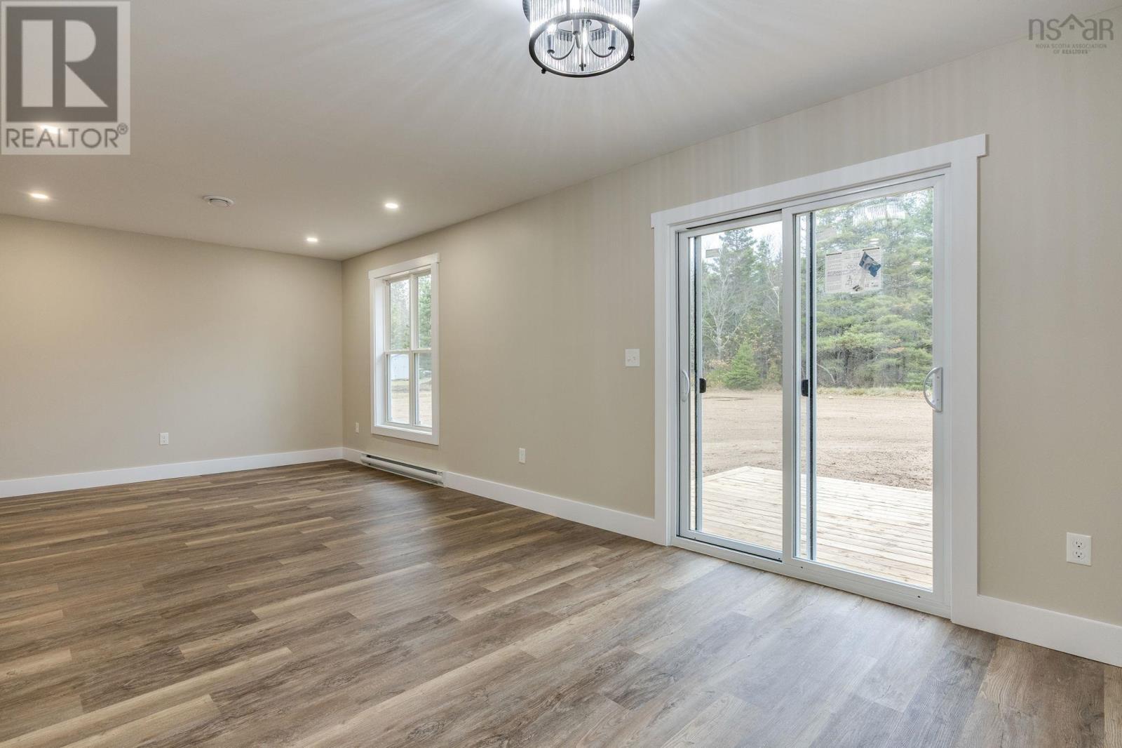 Property 27 of 41 of 71 Vendora Drive