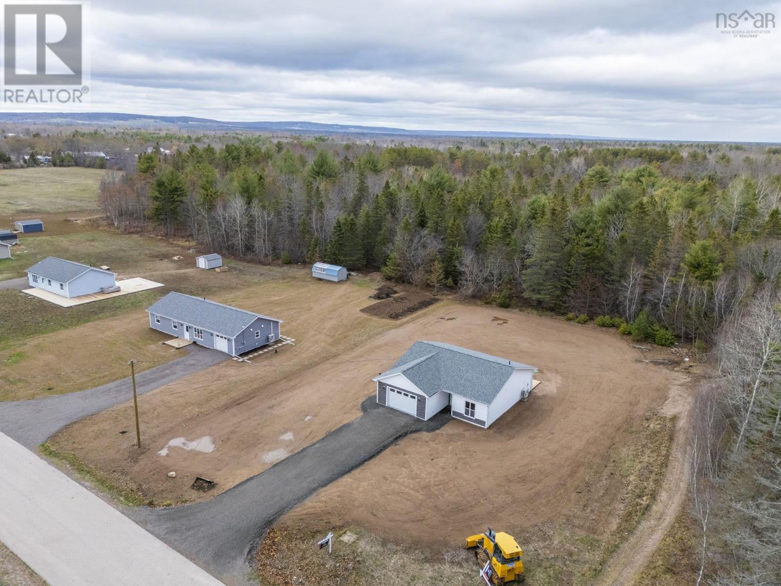 Property 6 of 41 of 71 Vendora Drive