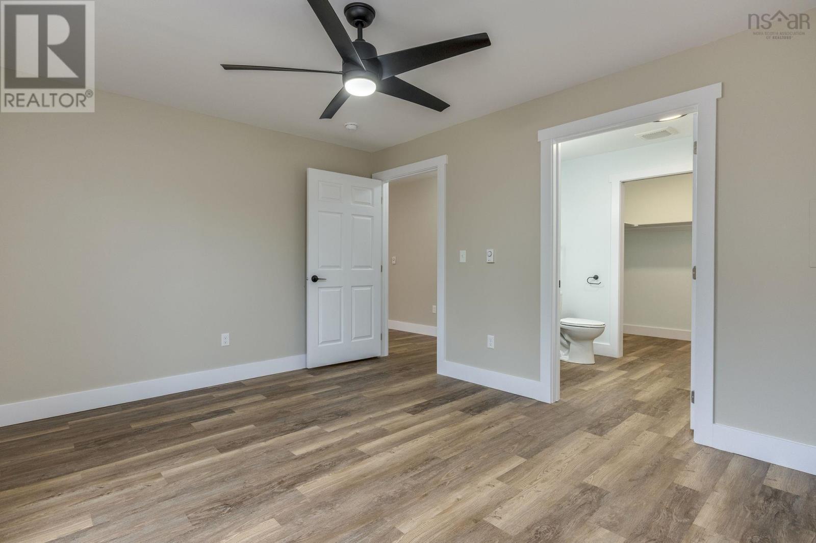 Property 32 of 41 of 71 Vendora Drive