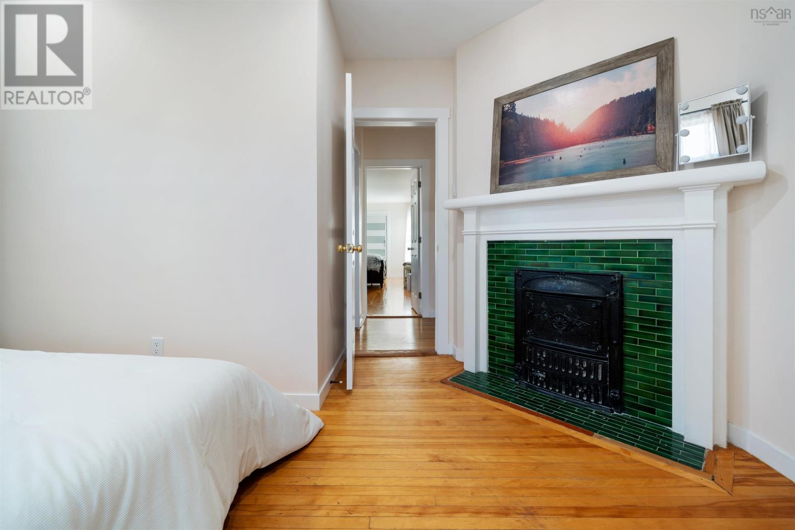 Property 23 of 43 of 132 Almont Avenue