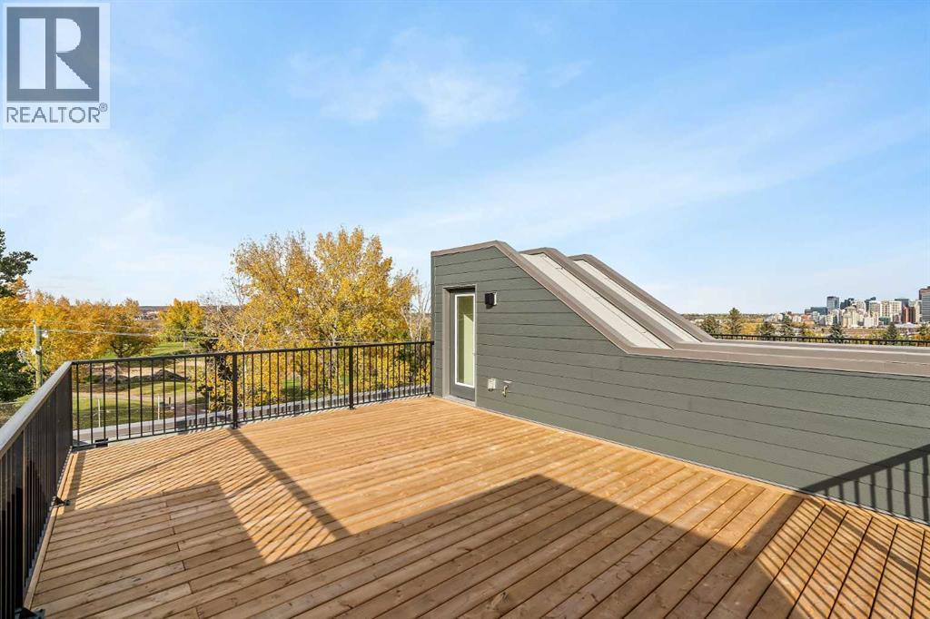 Single Family House for Sale in  Sovereign Crescent SW Shaganappi Calgary 