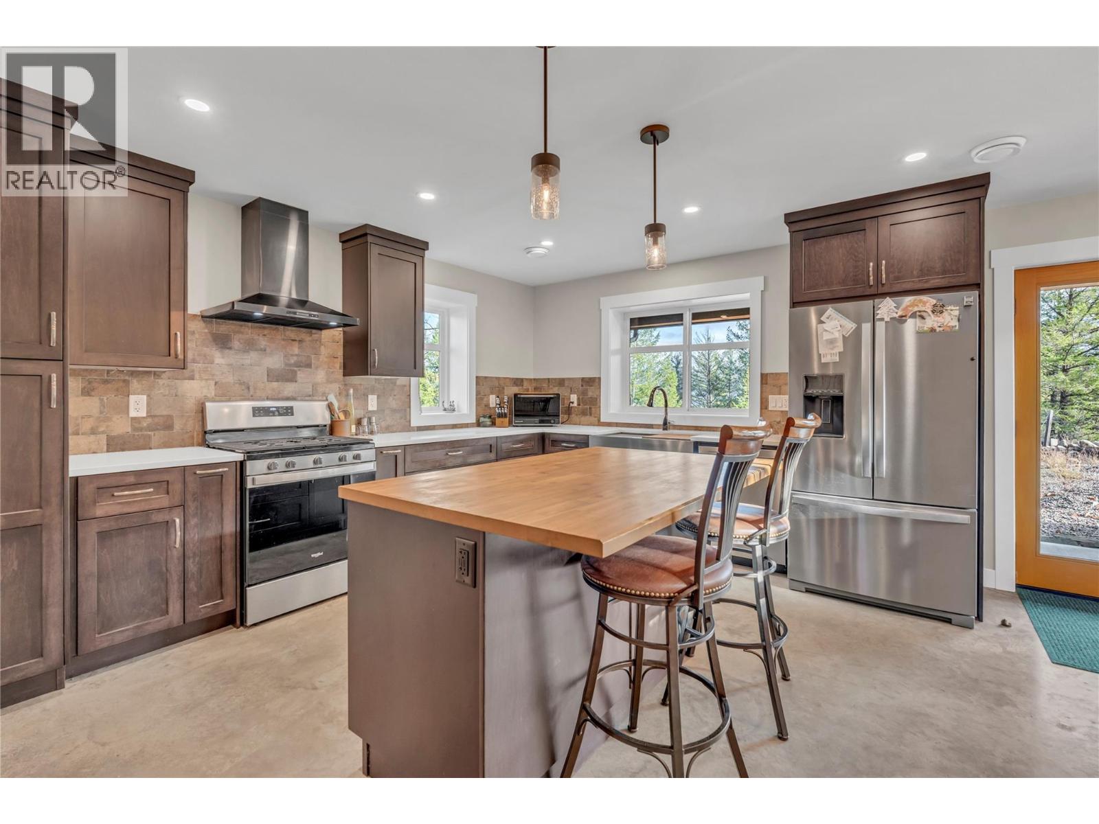 3-640 HWY 3, Princeton