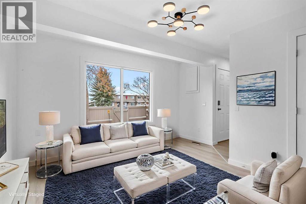 10, 1055 72 Avenue NW, Calgary, Alberta