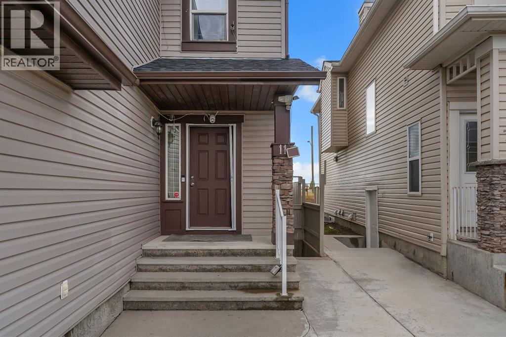 Single Family House for Sale in  Saddlebrook Way NE Saddle Ridge Calgary 