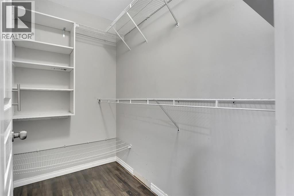 Single Family House for Sale in  Saddlebrook Way NE Saddle Ridge Calgary 