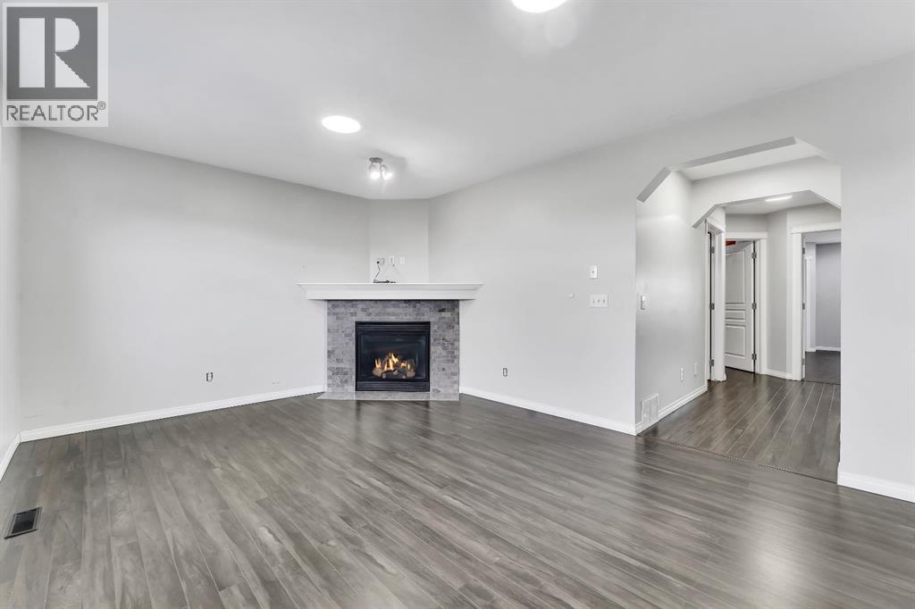 Single Family House for Sale in  Saddlebrook Way NE Saddle Ridge Calgary 