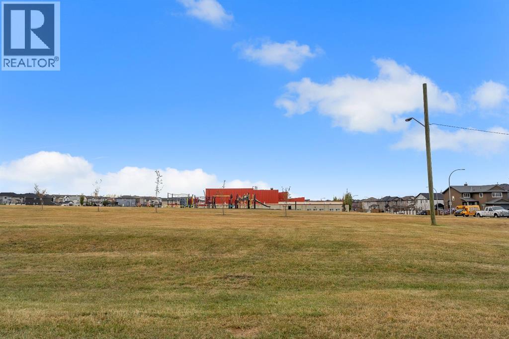 Single Family House for Sale in  Saddlebrook Way NE Saddle Ridge Calgary 