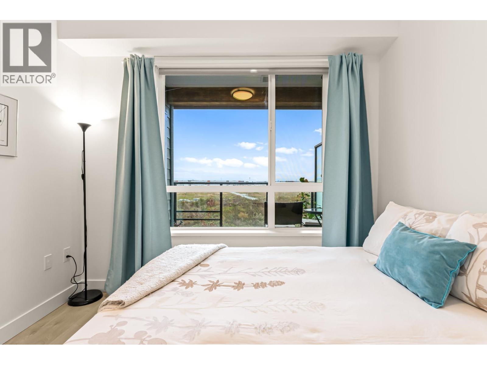 #328-2499 RABBIT Drive, Tsawwassen