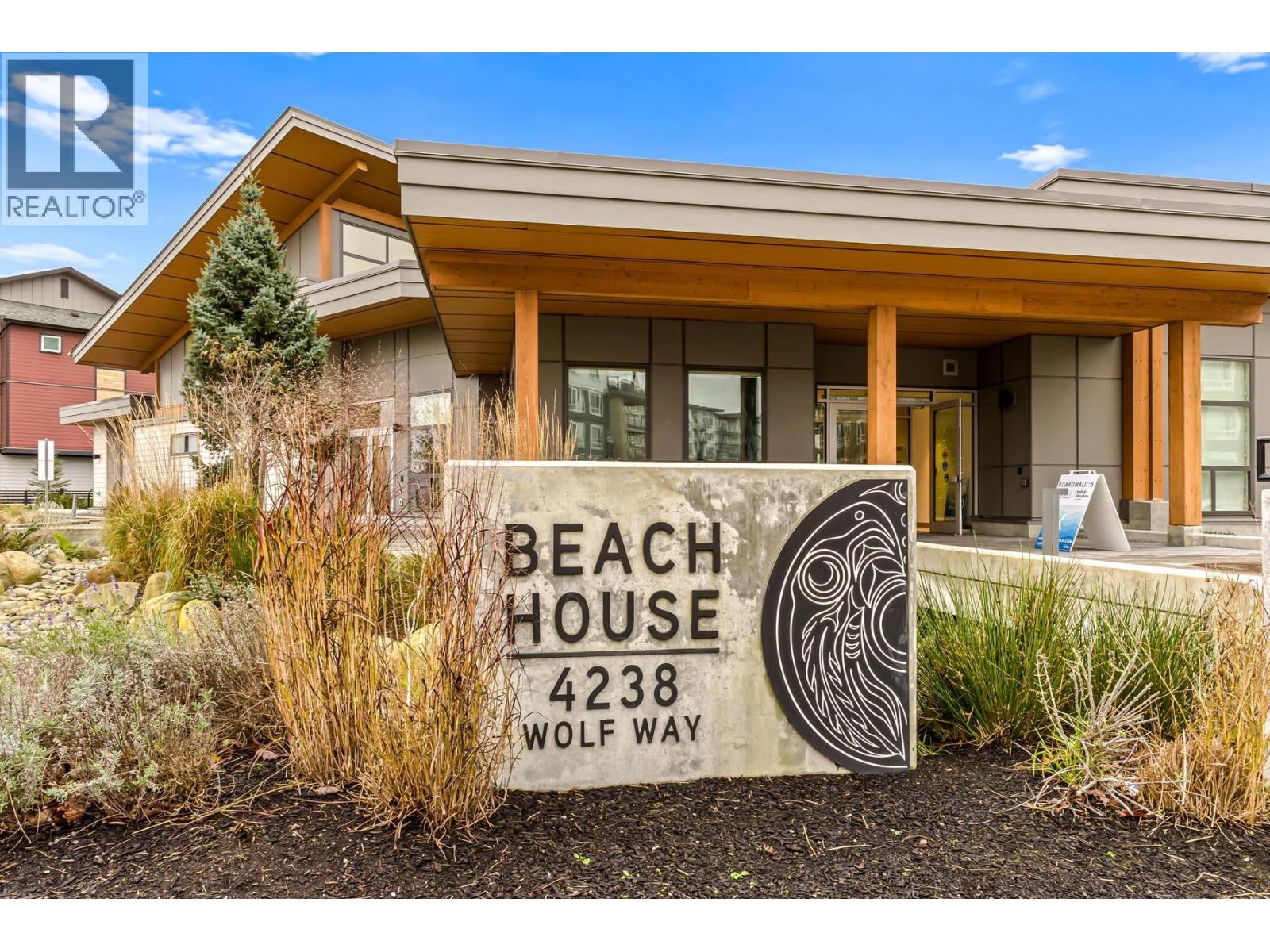 #328-2499 RABBIT Drive, Tsawwassen