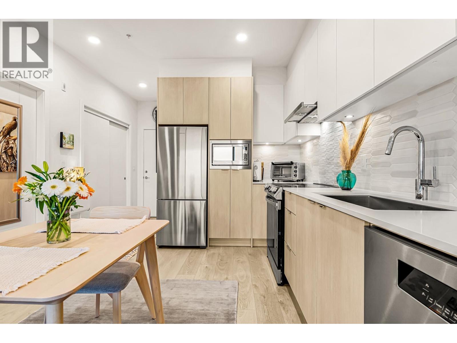 #328-2499 RABBIT Drive, Tsawwassen