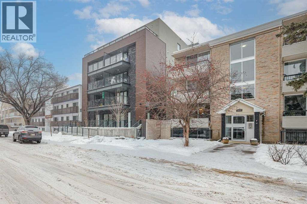 Single Family House for Sale in    Avenue SW Mission Calgary 