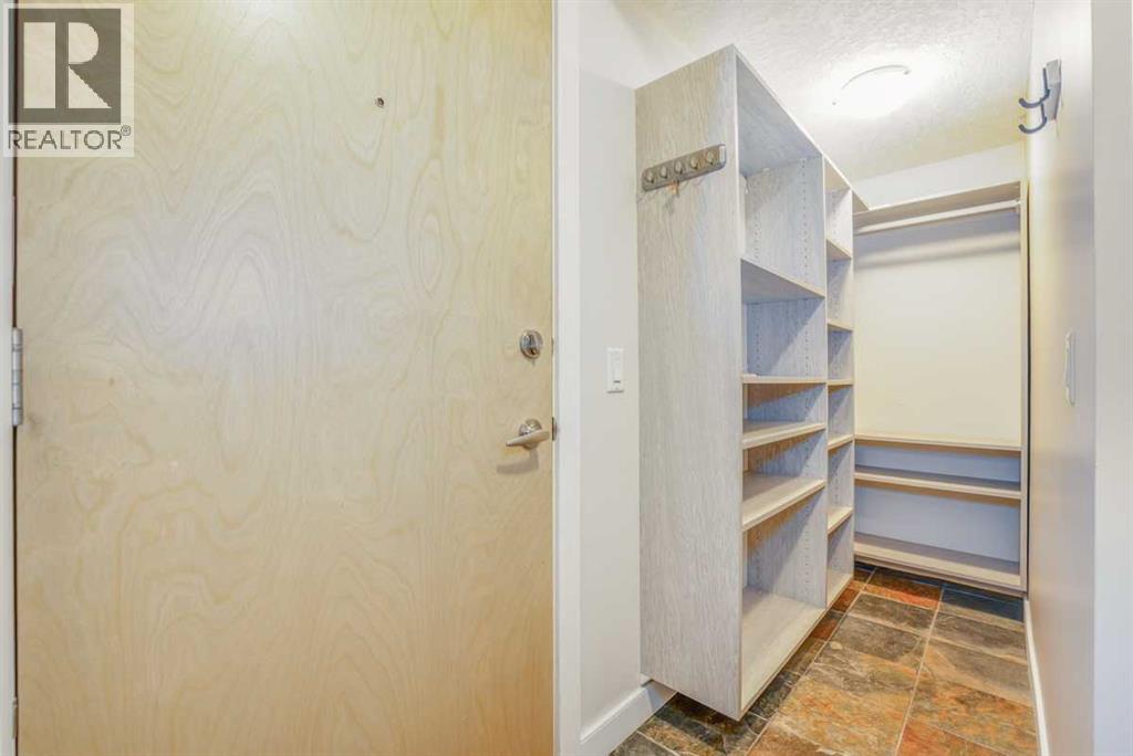 Single Family House for Sale in    Avenue SW Mission Calgary 