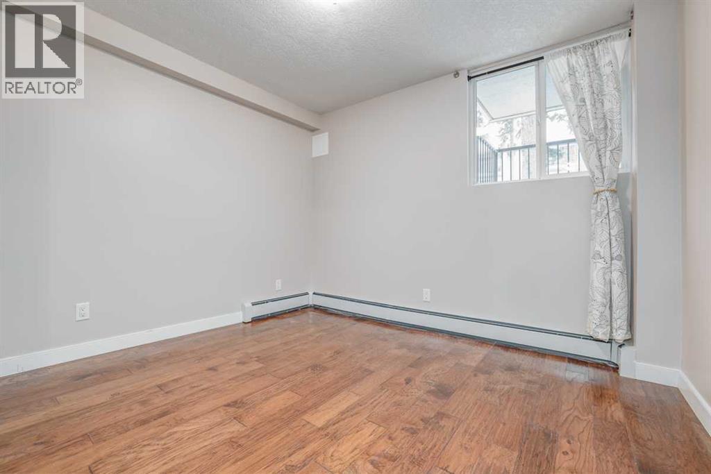 Single Family House for Sale in    Avenue SW Mission Calgary 