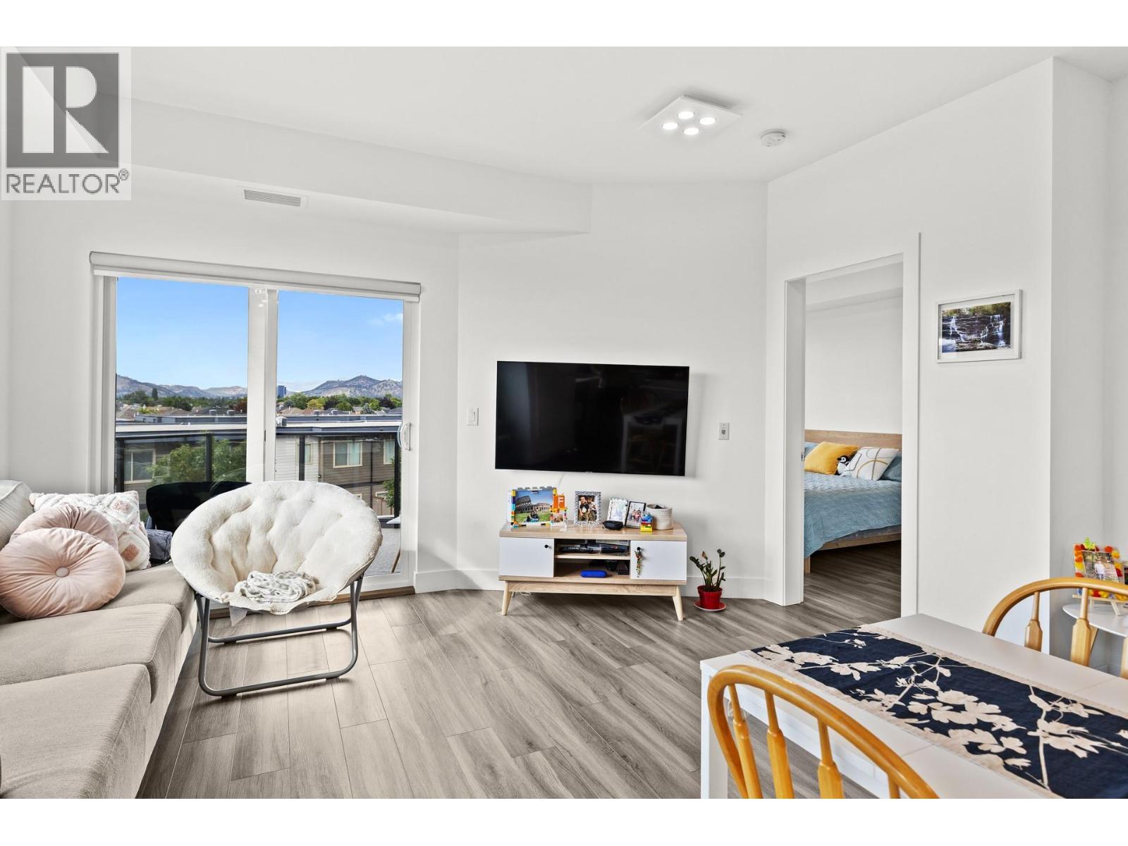 405 3634 Mission Springs Drive, Kelowna