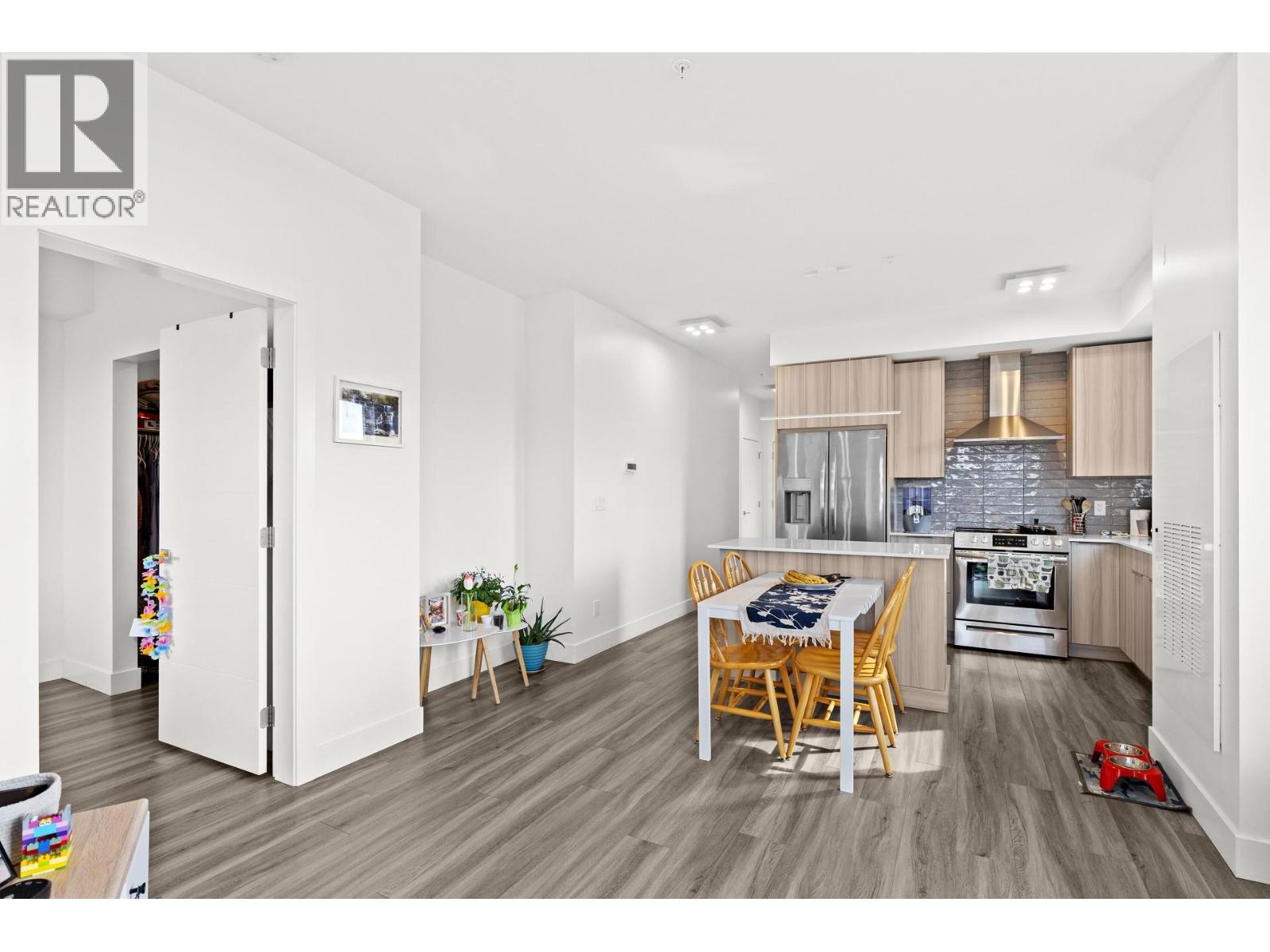 405 3634 Mission Springs Drive, Kelowna