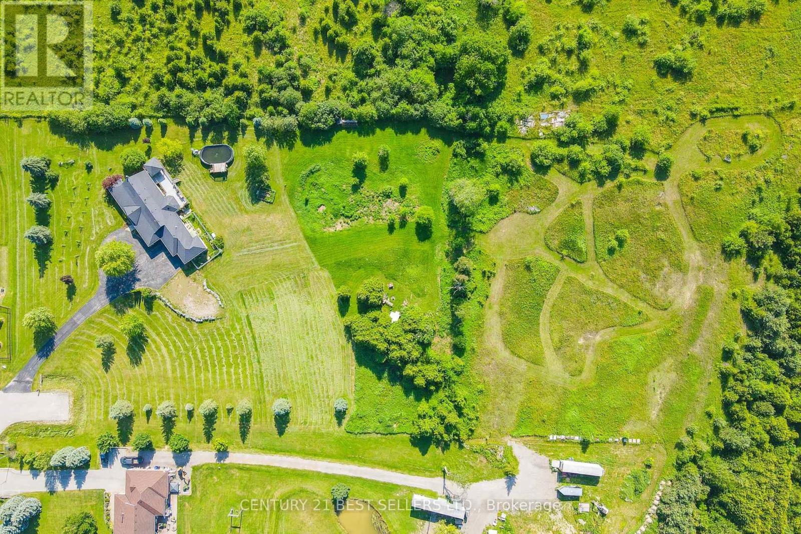 14 PIONEER RIDGE COURT - Photo 4 of 40, Essa, Ontario