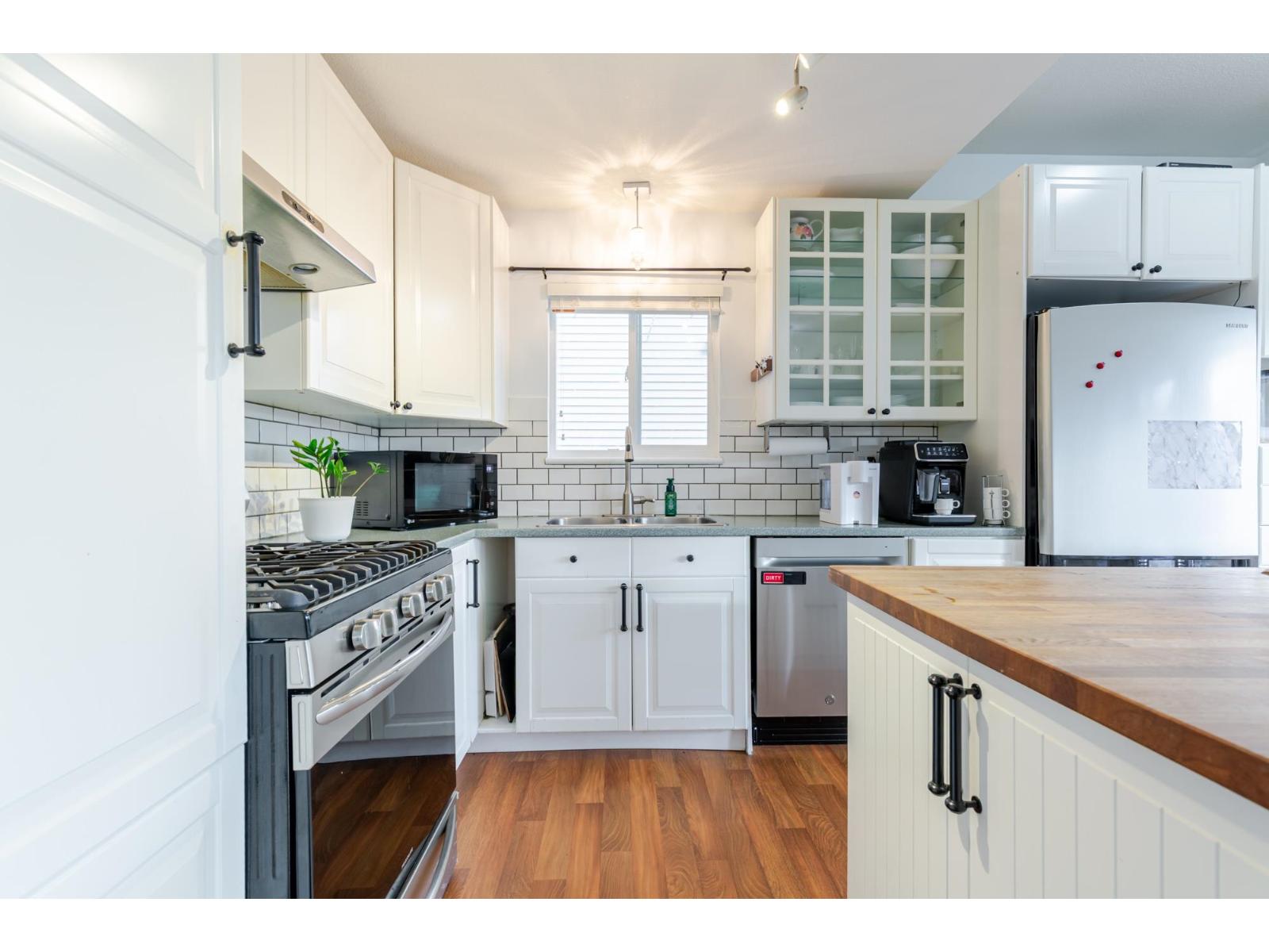 18452 66 AVENUE, Surrey