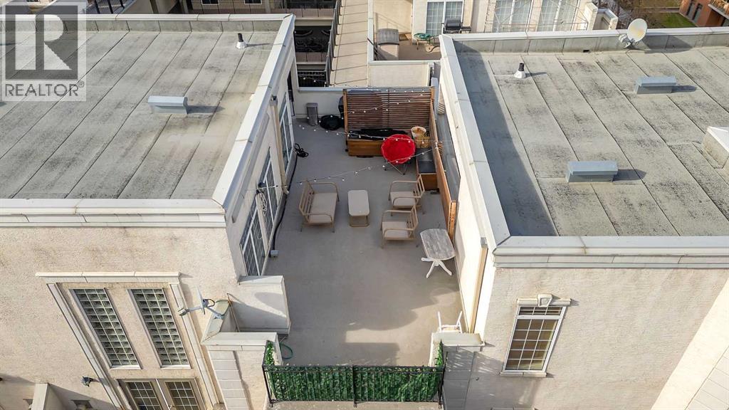 Single Family House Multi-level for Sale in    Avenue SW Beltline Calgary 