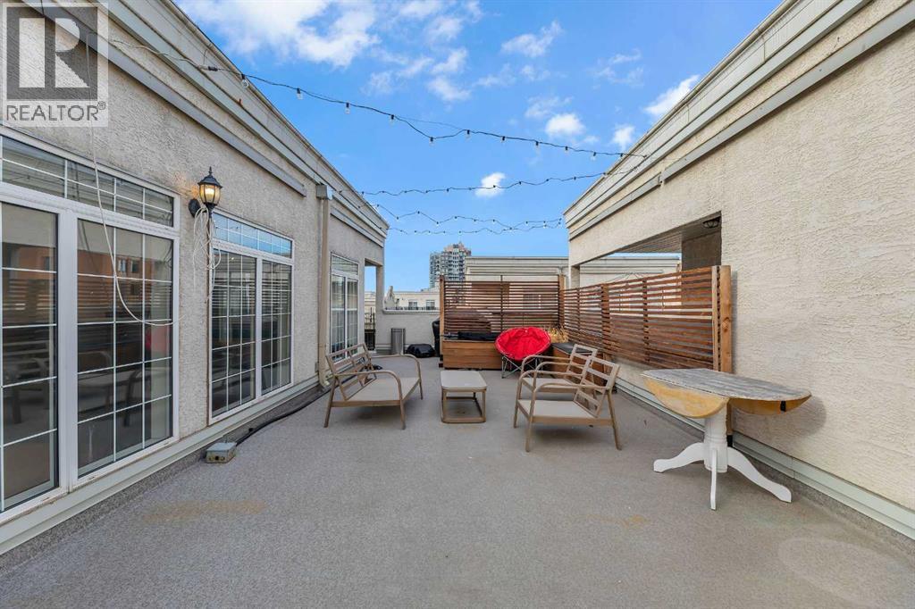 Single Family House Multi-level for Sale in    Avenue SW Beltline Calgary 