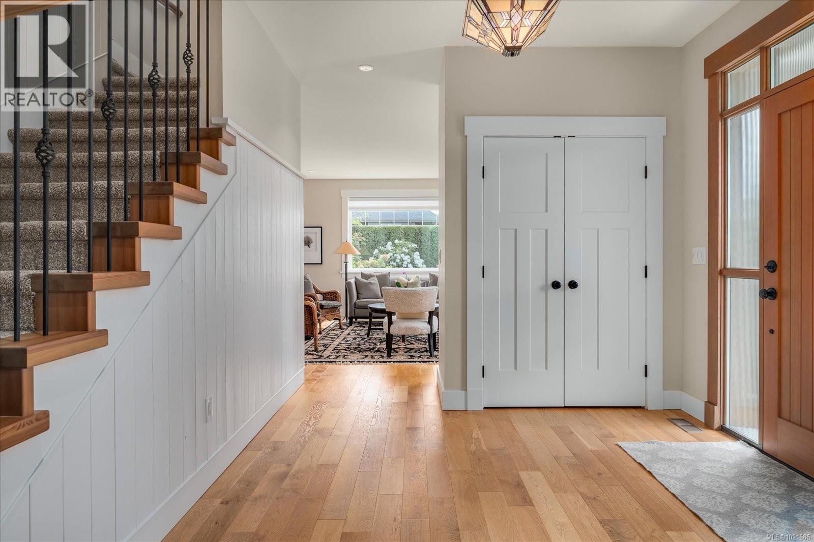 672 Lowry's Rd, Parksville