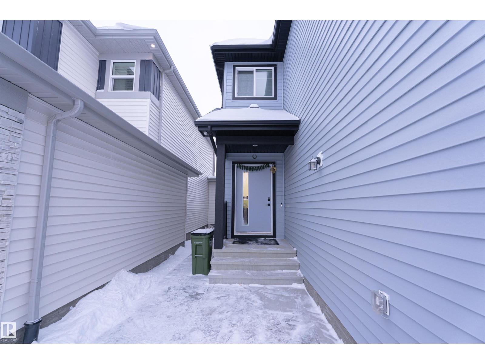 1033 CHRISTIE VISTA VS SW, Edmonton