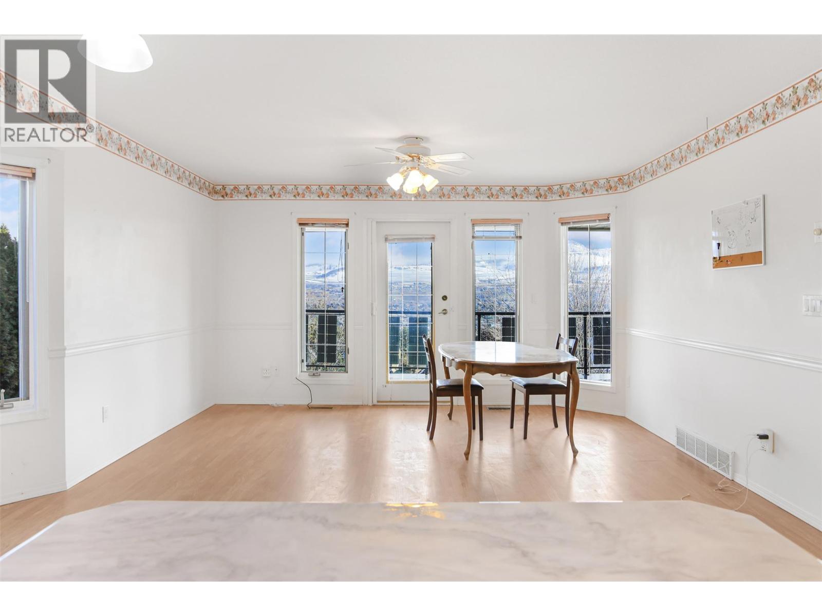  727 Cassiar Crescent, Kelowna