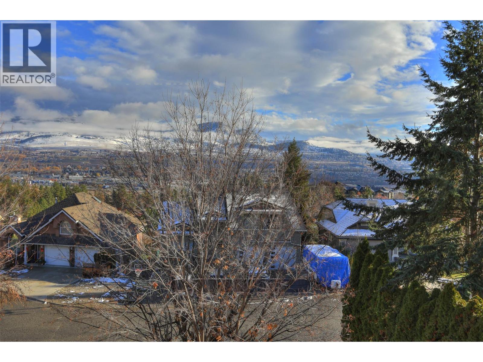  727 Cassiar Crescent, Kelowna