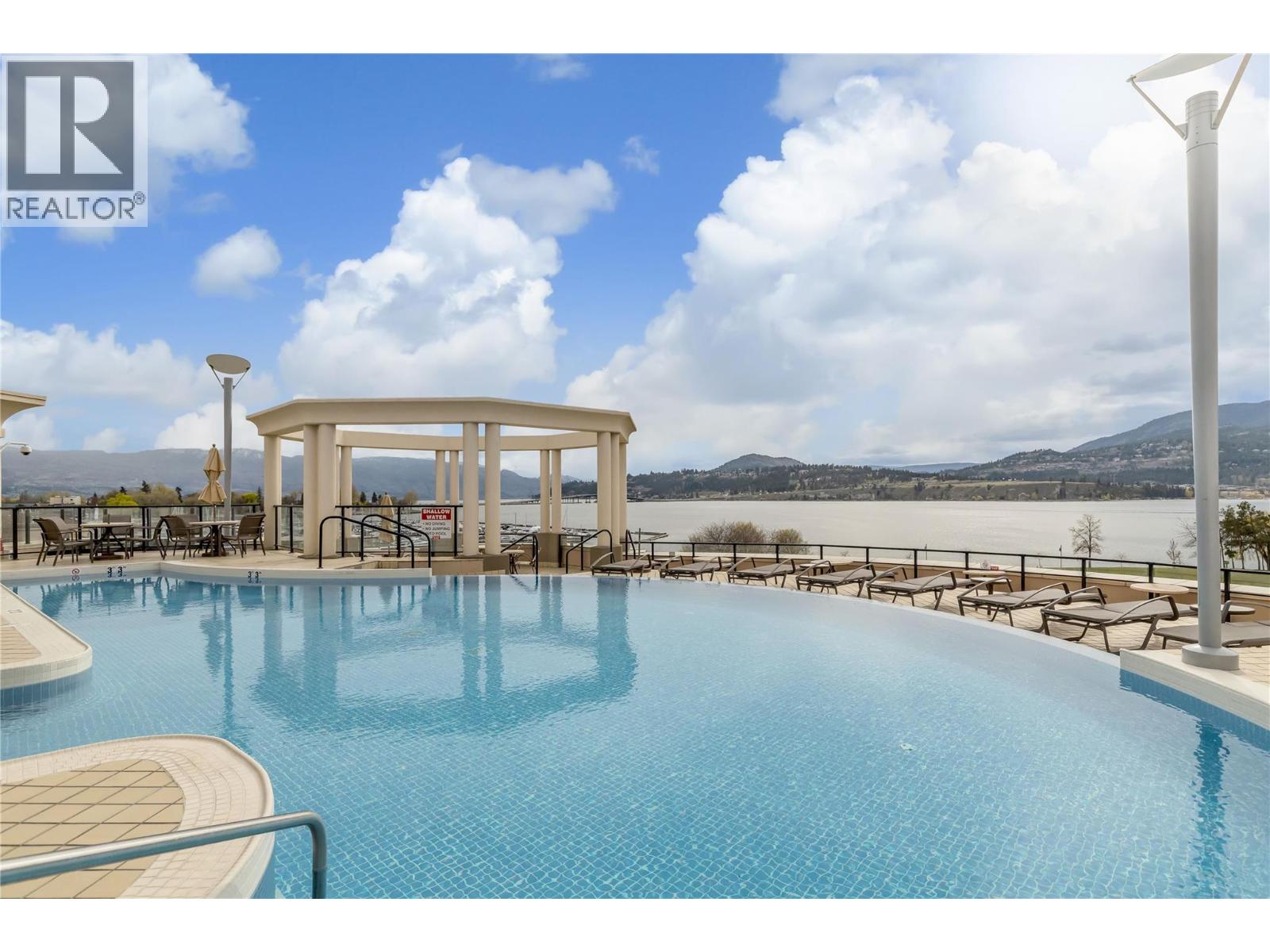 351 (C12) 1288 Water Street, Kelowna