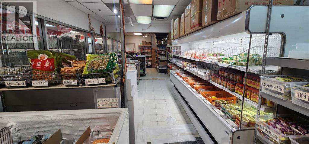 Retail for Sale in    Avenue SE Chinatown Calgary 