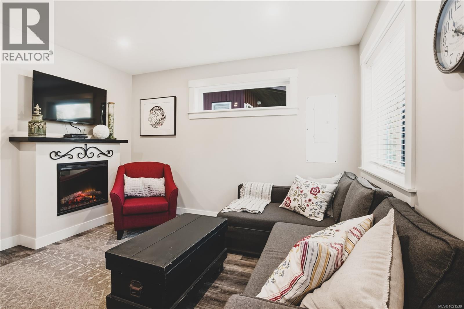 1078 Tyee Terr, Ucluelet