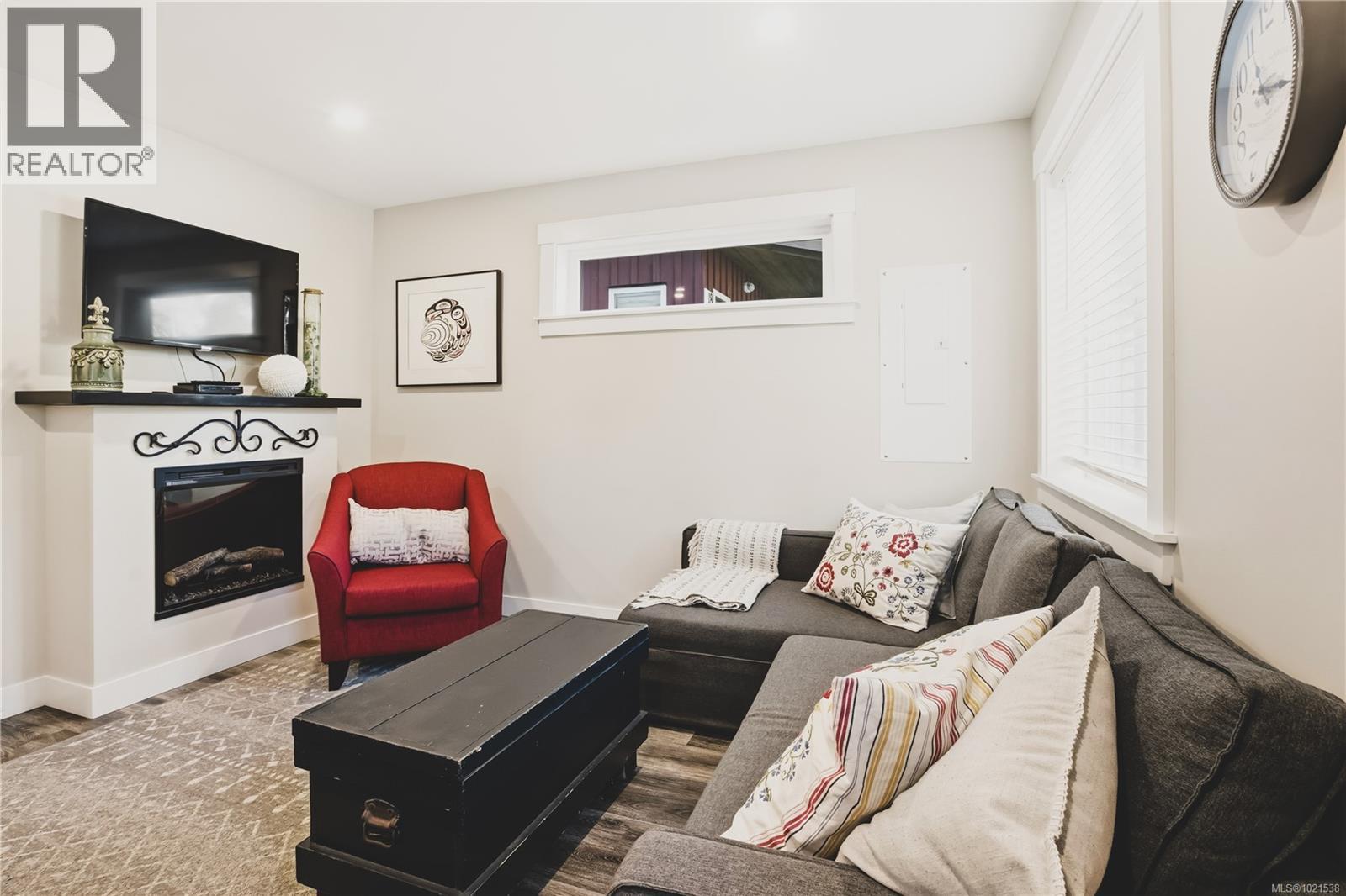 1078 Tyee Terr, Ucluelet