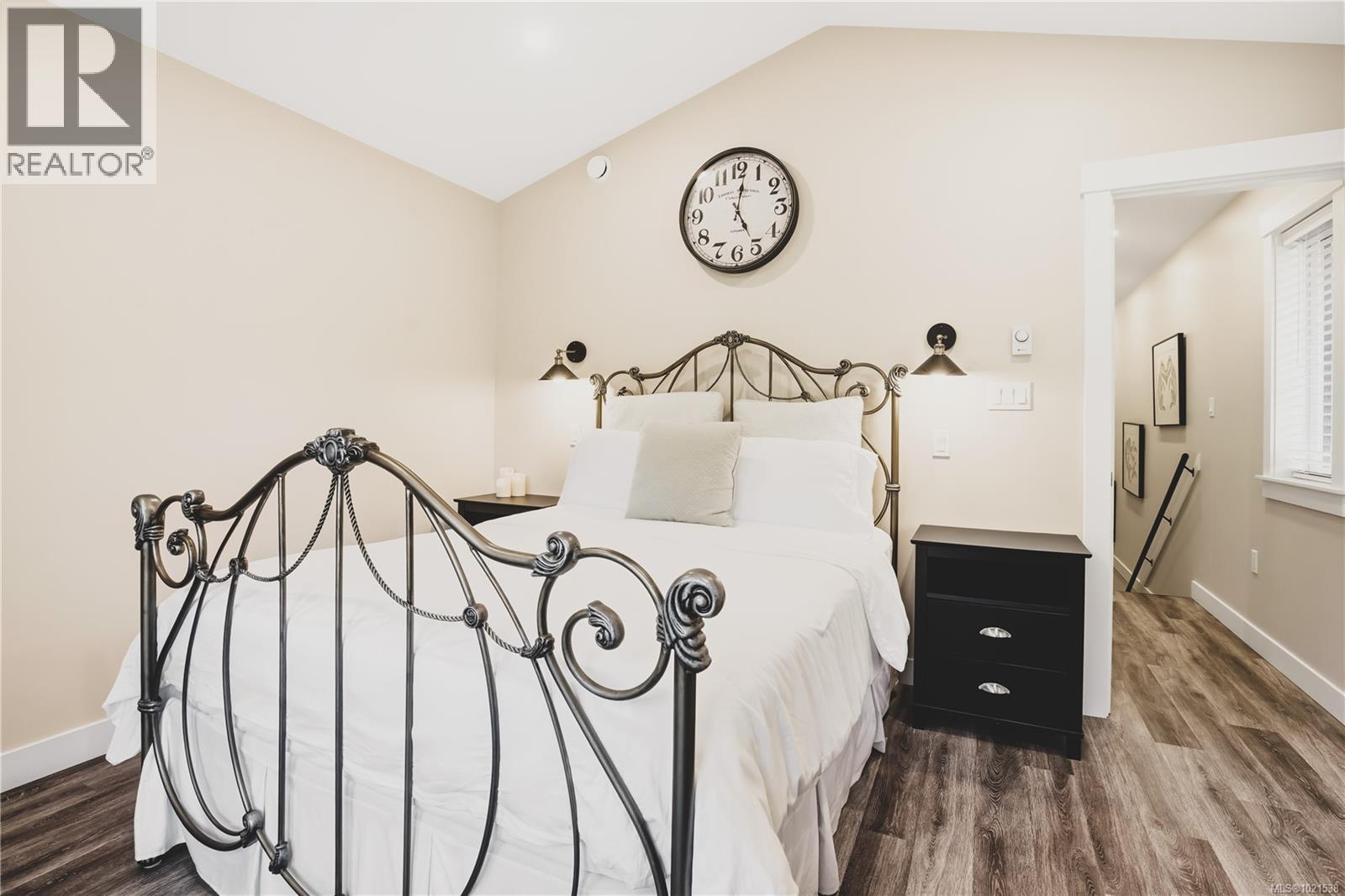 1078 Tyee Terr, Ucluelet