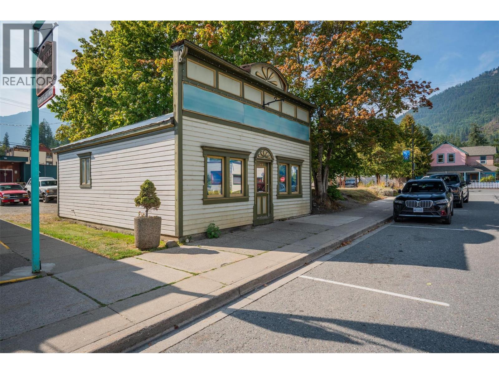  441 Front Street, Kaslo