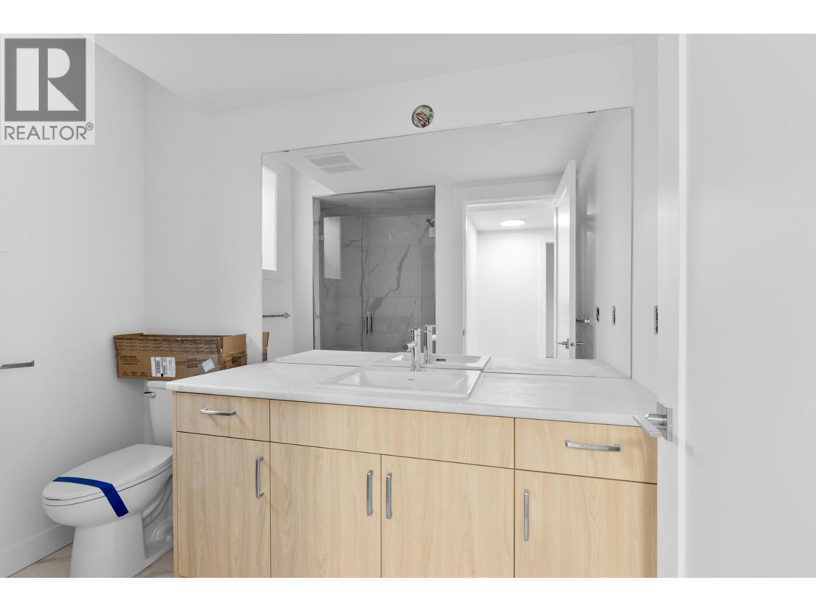  2208 Surrey Road, West Kelowna