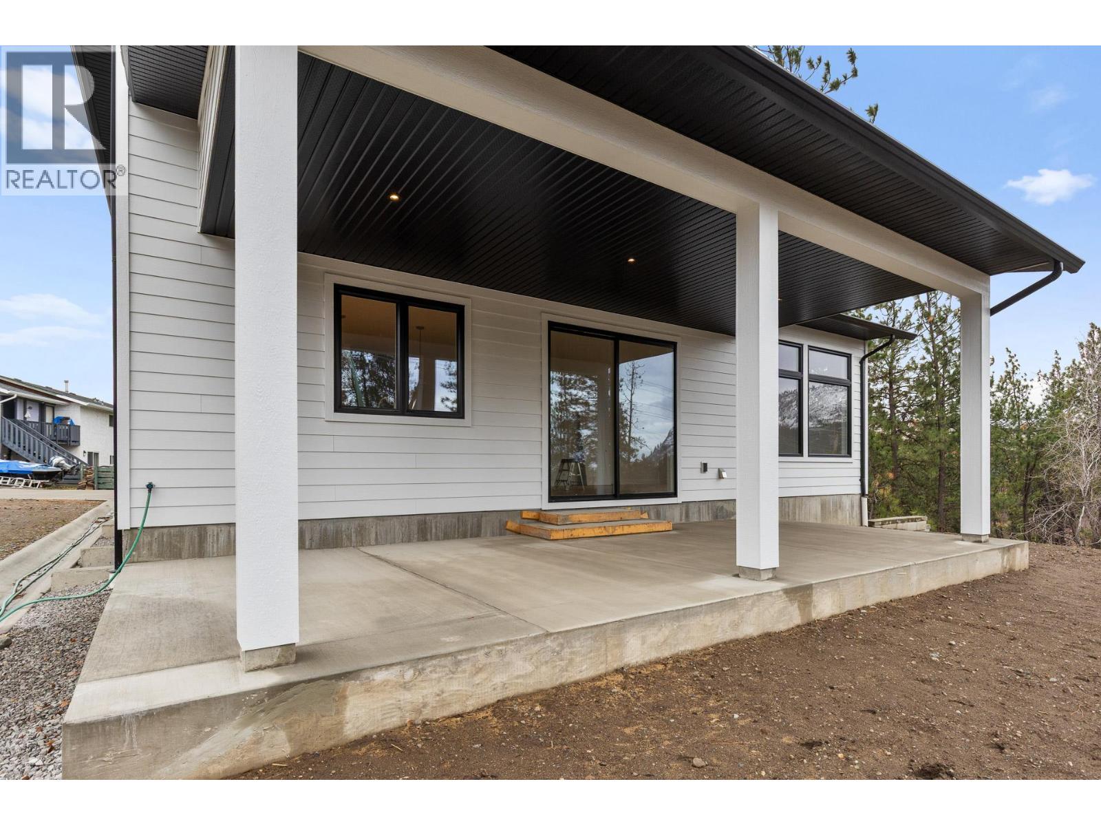  2208 Surrey Road, West Kelowna