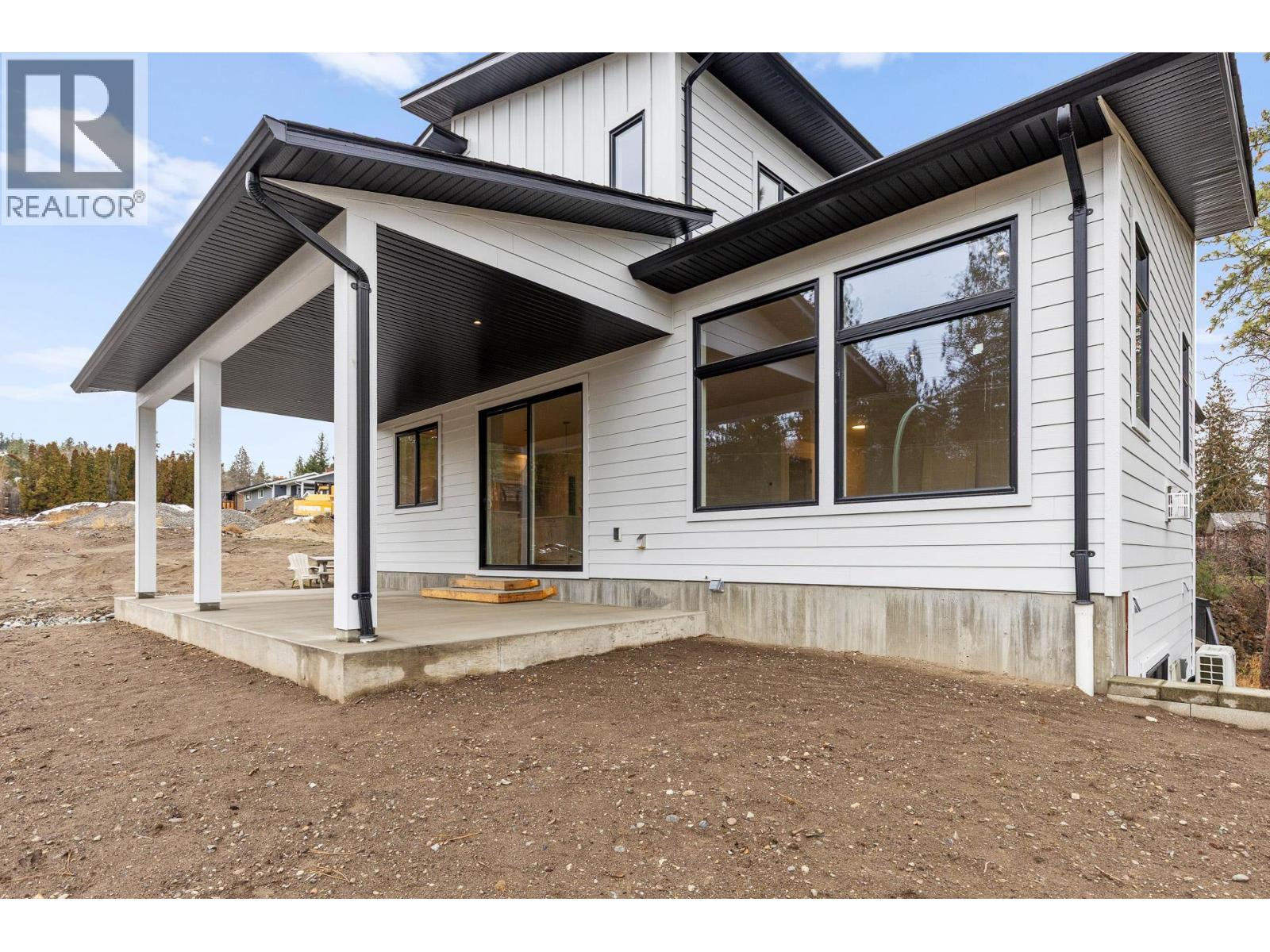  2208 Surrey Road, West Kelowna