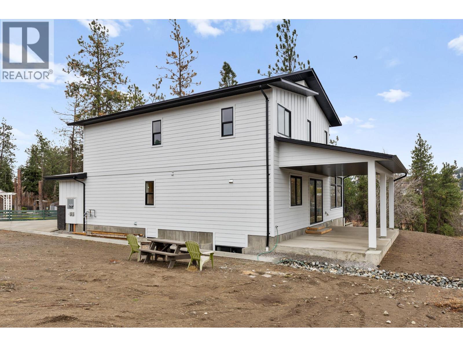  2208 Surrey Road, West Kelowna