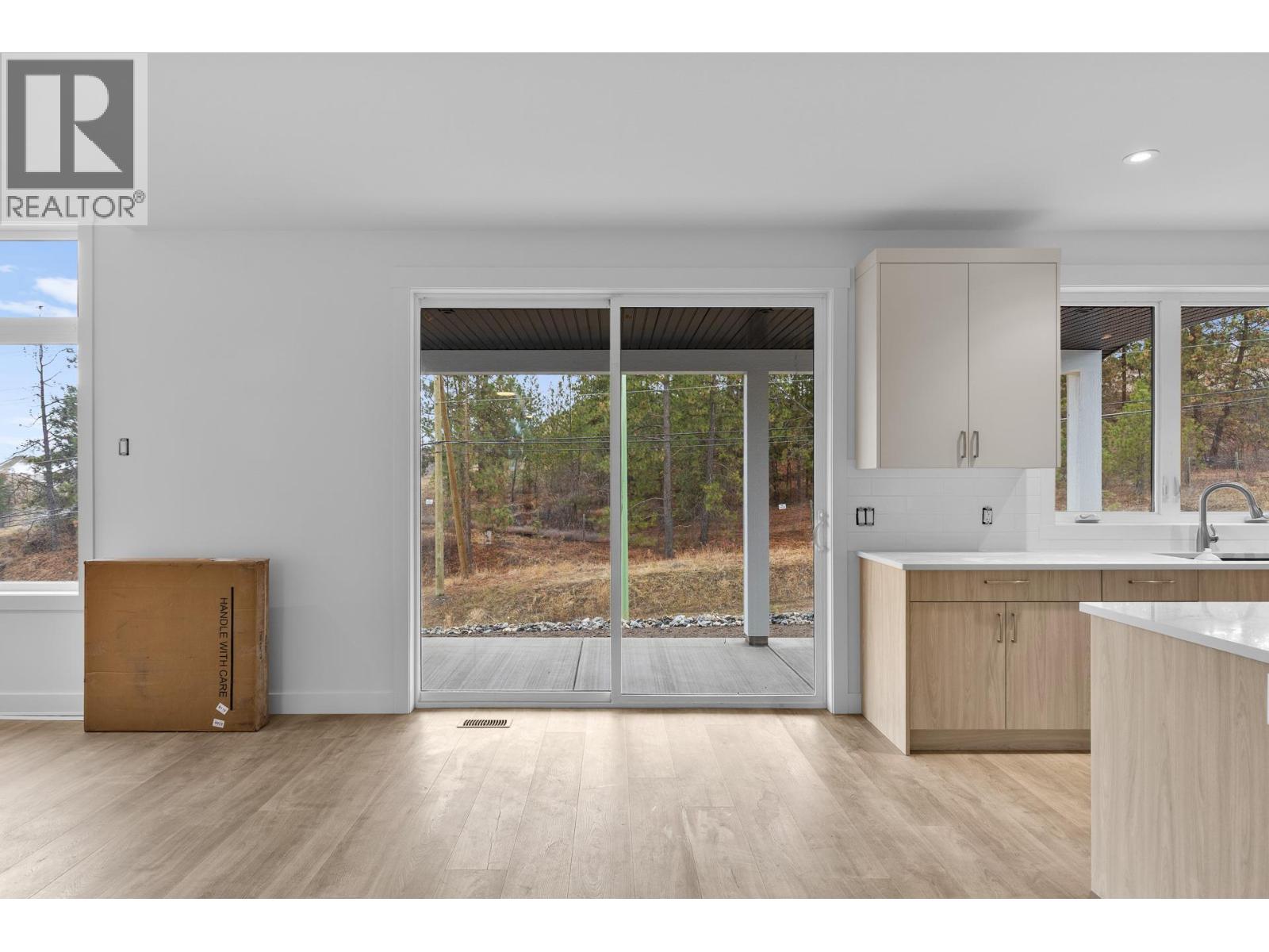  2208 Surrey Road, West Kelowna