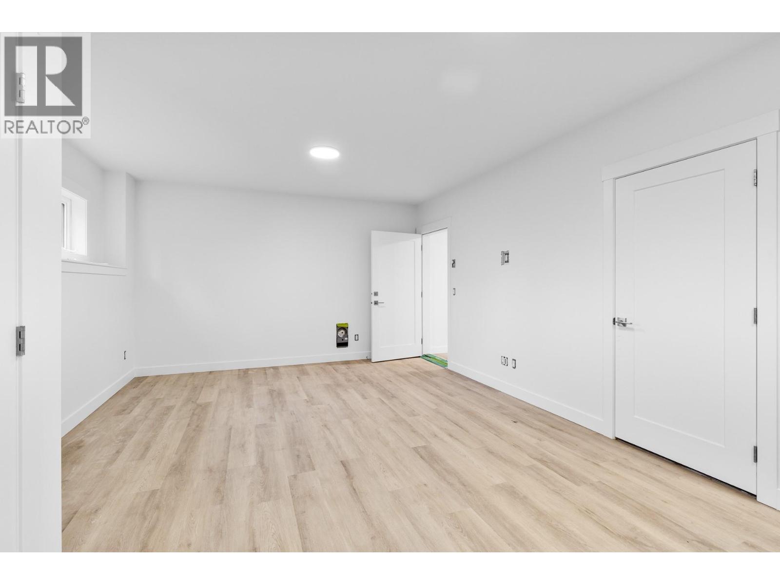  2208 Surrey Road, West Kelowna